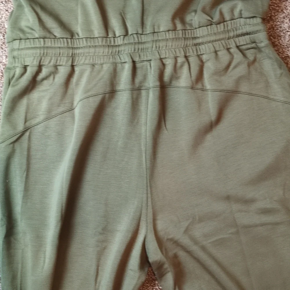 Davi & Dani Solid Knit Jumpsuit In Olive Green Women's Size Large NWT